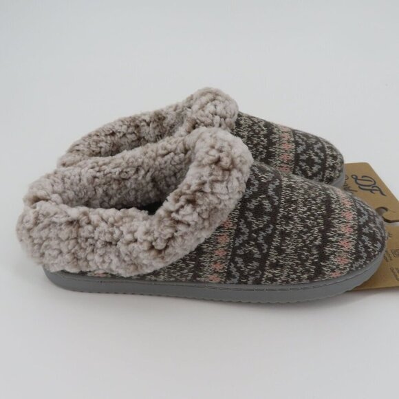 Dearfoams Women Medium 7-8 Multicolor Sweater Knit Memory Foam Slippers NEW - Picture 7 of 14